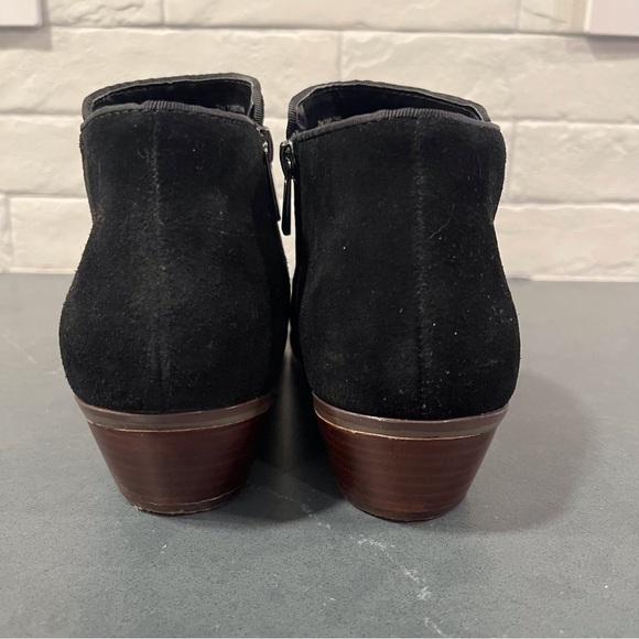 Crown Vintage sz 7 Tabitha black suede ankle booties - Picture 4 of 14